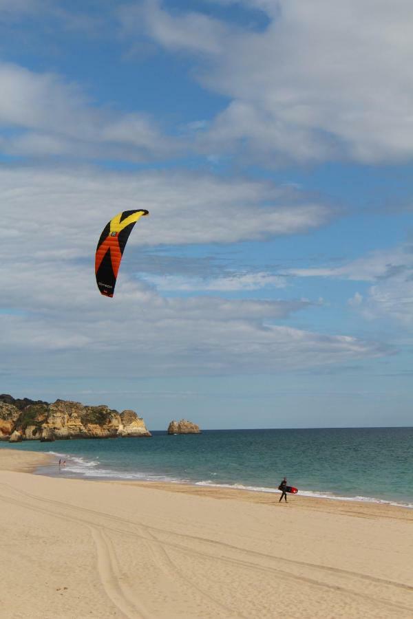 Apartamento Perto Praia, Com Piscina อัลวอร์ ภายนอก รูปภาพ