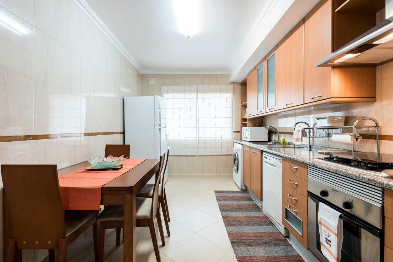 Apartamento Perto Praia, Com Piscina อัลวอร์ ภายนอก รูปภาพ